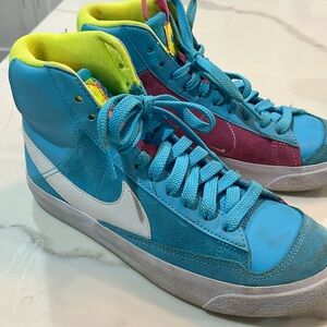 Nike Youth 5.5 Blazer Mid sneakerss